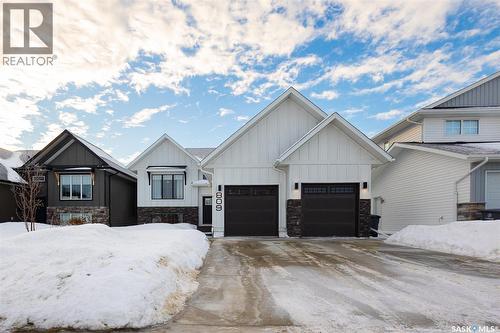 809 Weir CRESCENT  Warman, SK S0K 4S4