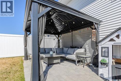 809 Weir Crescent, Warman, SK - Outdoor With Deck Patio Veranda With Exterior