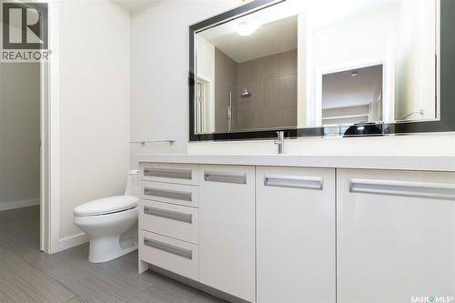 704 1015 Patrick Crescent, Saskatoon, SK - Indoor Photo Showing Bathroom
