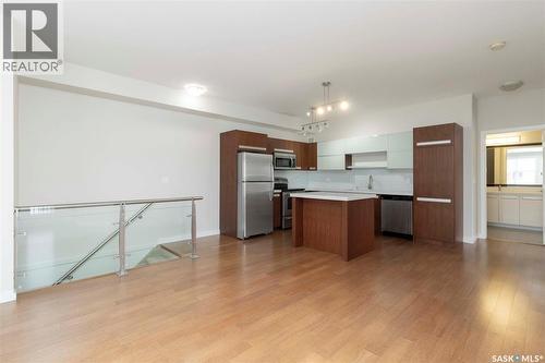 704 1015 Patrick Crescent, Saskatoon, SK - Indoor Photo Showing Kitchen