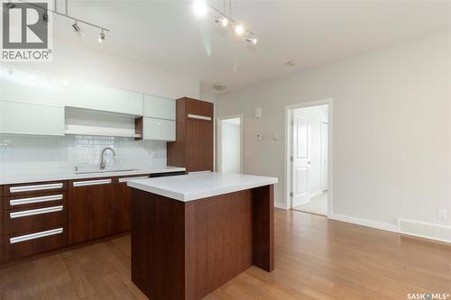 704 1015 Patrick Crescent, Saskatoon, SK - Indoor Photo Showing Kitchen