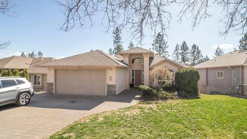 981 Westview Way  West Kelowna, BC V1Z 2B3
