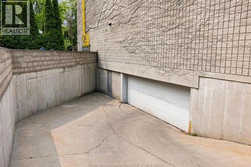 1500 Ouellette Unit# 405, Windsor, ON - Outdoor