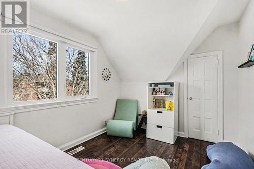 286 Westhill Avenue, Ottawa, ON - Indoor Photo Showing Bedroom