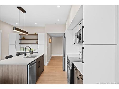 B1-1030 Melanson, Dieppe, NB 