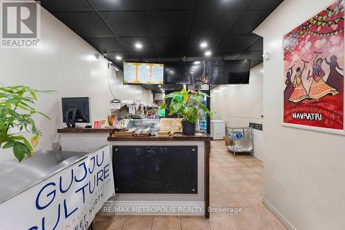 24 Simcoe Street N, Oshawa, ON 