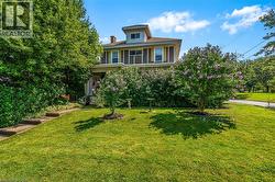 2 CARLETON Street N Thorold, ON L2V 2A3