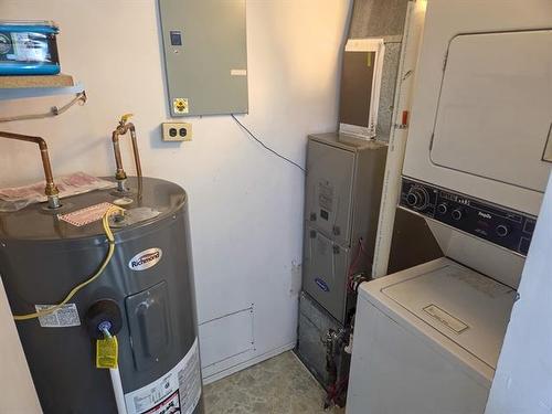 15 Middle Dr, Winnipeg Beach, MB 