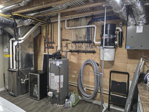 333 Ruby Crescent, Thunder Bay, ON - Indoor Photo Showing Basement