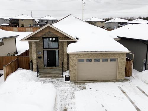 333 Ruby Crescent, Thunder Bay, ON - Outdoor