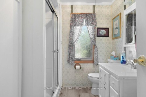 2592 Lakeshore Road, Haldimand, ON 