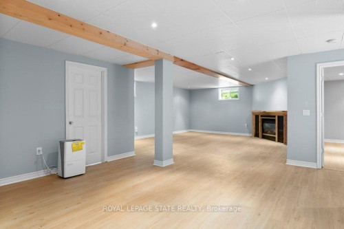 2592 Lakeshore Road, Haldimand, ON 