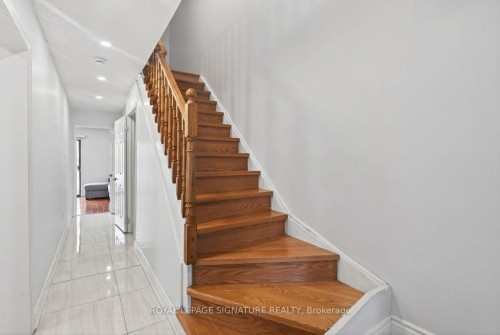 5115 Salishan Circle, Mississauga, ON - Indoor Photo Showing Other Room