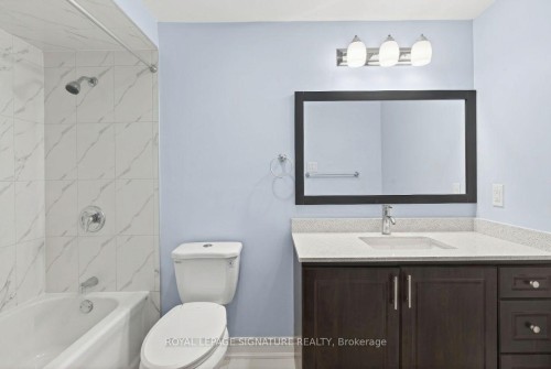 5115 Salishan Circle, Mississauga, ON - Indoor Photo Showing Bathroom