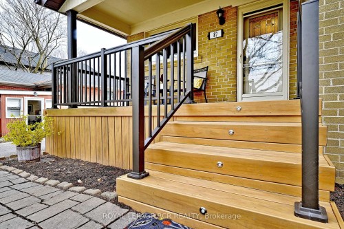 87 Richardson Drive, Aurora, ON - Outdoor With Deck Patio Veranda With Exterior