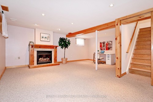 87 Richardson Drive, Aurora, ON - Indoor With Fireplace