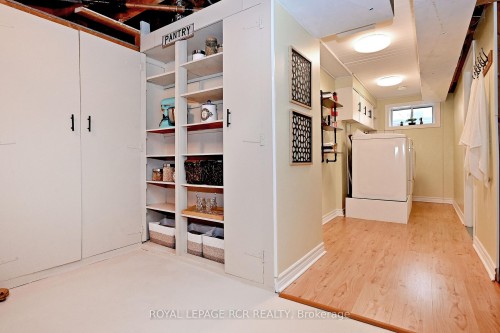 87 Richardson Drive, Aurora, ON - Indoor