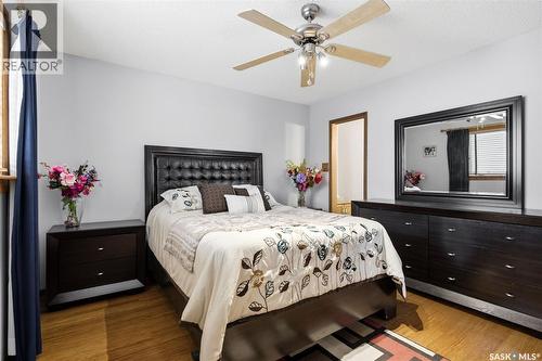 7322 Cribbs Bay, Regina, SK - Indoor Photo Showing Bedroom