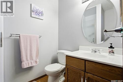 7322 Cribbs Bay, Regina, SK - Indoor Photo Showing Bathroom