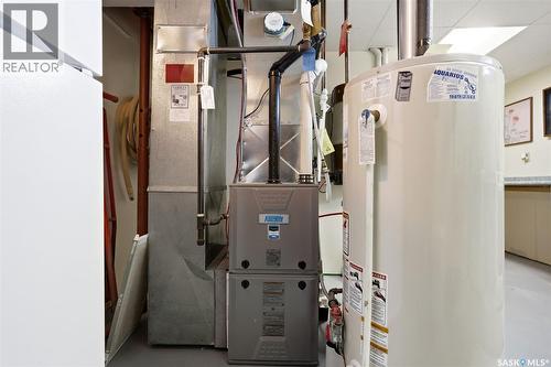 7322 Cribbs Bay, Regina, SK - Indoor Photo Showing Basement