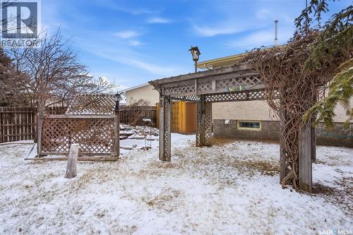 7322 Cribbs Bay, Regina, SK - Outdoor