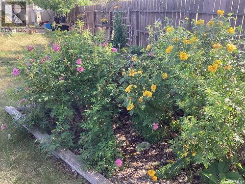 7322 Cribbs Bay, Regina, SK - Outdoor