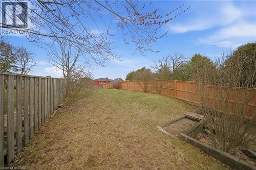 View of fenced backyard - 7 Forest Drive, Paris, ON - Outdoor
