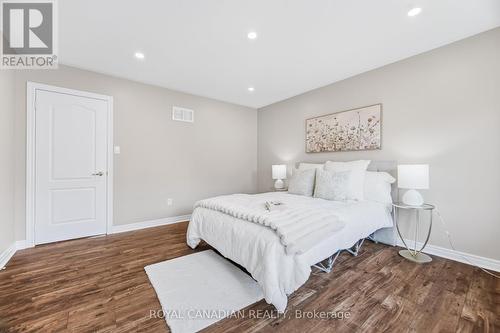 83 Mander Place, Milton, ON - Indoor Photo Showing Bedroom