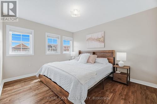 83 Mander Place, Milton, ON - Indoor Photo Showing Bedroom