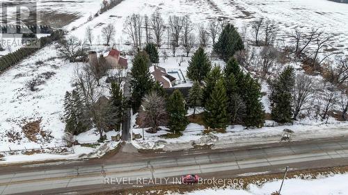 2095 Hamilton Road, London South (South U), ON 