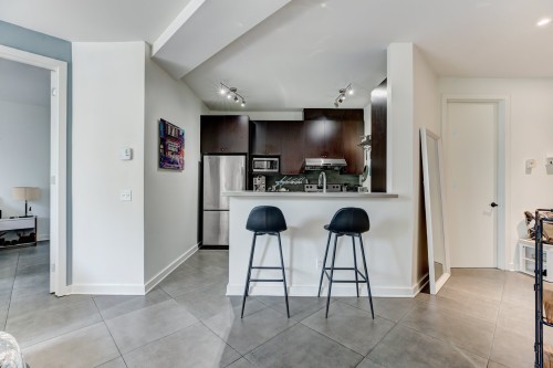 Cuisine - 201-6500 Av. De L'Esplanade, Montréal (Rosemont/La Petite-Patrie), QC - Indoor Photo Showing Other Room