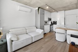 Salon - 