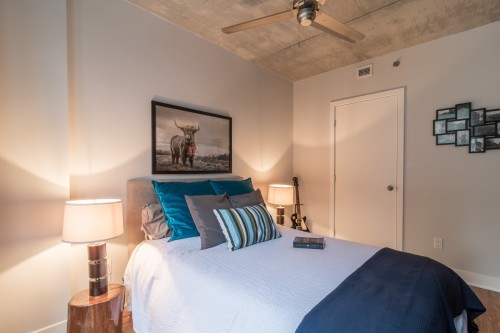 Bedroom - 357-950 Rue Notre-Dame O., Montréal (Le Sud-Ouest), QC - Indoor Photo Showing Bedroom