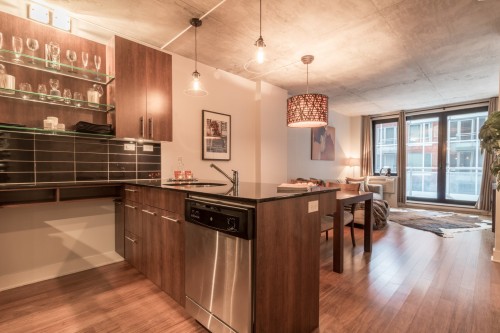 Kitchen - 357-950 Rue Notre-Dame O., Montréal (Le Sud-Ouest), QC - Indoor Photo Showing Kitchen