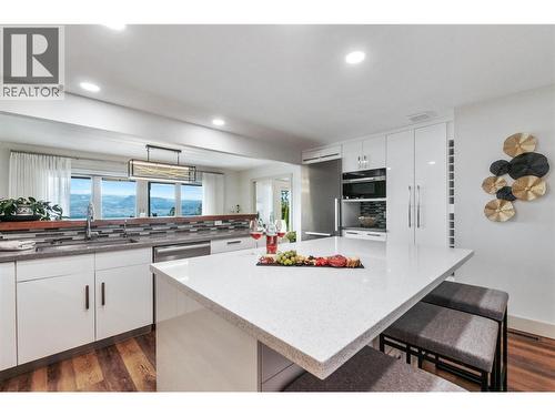 1306 Smethurst Road, Naramata, BC - Indoor Photo Showing Kitchen
