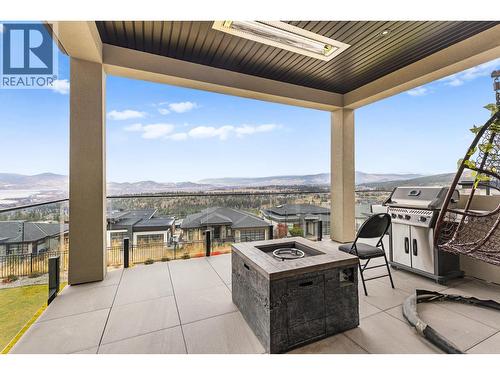 1068 Clarance Avenue, Kelowna, BC - Outdoor With Deck Patio Veranda With View With Exterior