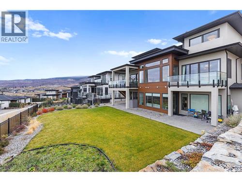 1068 Clarance Avenue, Kelowna, BC - Outdoor With Balcony