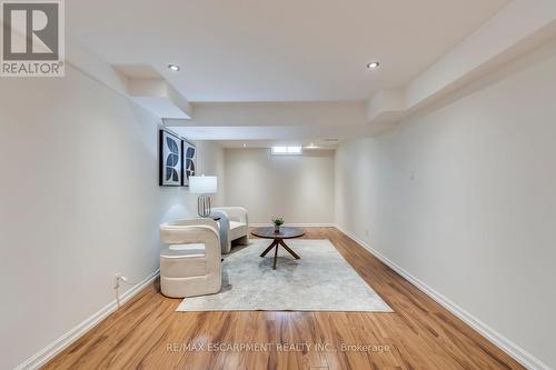 3184 Renton Road, Burlington, ON - Indoor Photo Showing Other Room