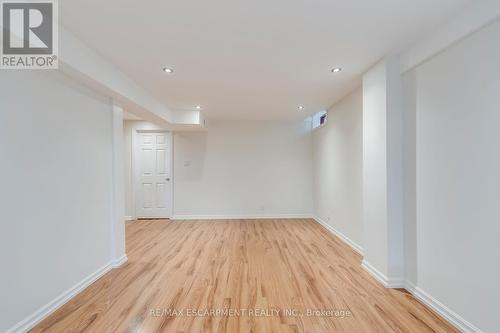 3184 Renton Road, Burlington, ON - Indoor Photo Showing Other Room