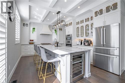 4 Lockman Drive, Ancaster, ON - Indoor Photo Showing Kitchen With Upgraded Kitchen