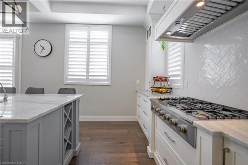 4 Lockman Drive, Ancaster, ON - Indoor Photo Showing Kitchen
