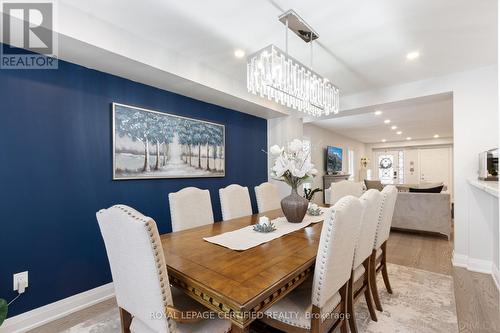 3814 Ridgepoint Way, Mississauga, ON - Indoor Photo Showing Dining Room