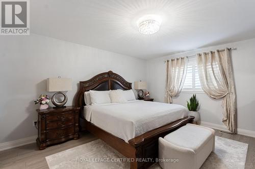 3814 Ridgepoint Way, Mississauga, ON - Indoor Photo Showing Bedroom