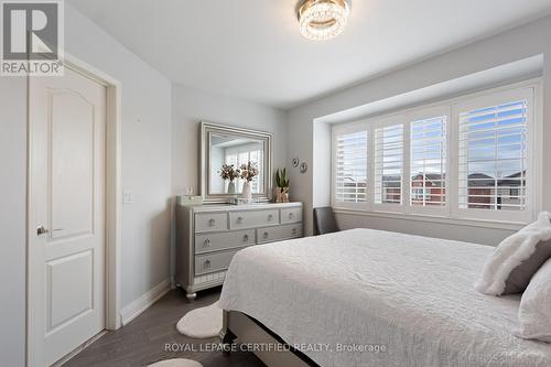 3814 Ridgepoint Way, Mississauga, ON - Indoor Photo Showing Bedroom