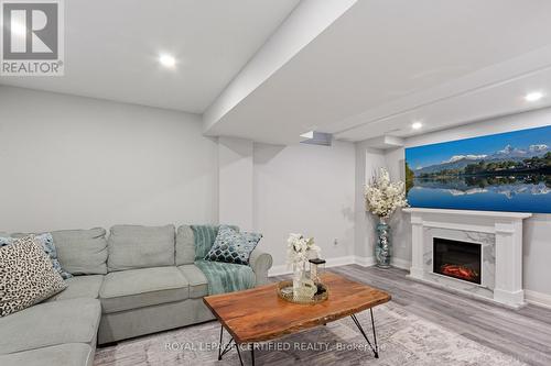 3814 Ridgepoint Way, Mississauga, ON - Indoor Photo Showing Living Room With Fireplace