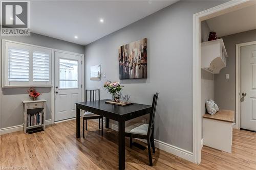 2360 Cavendish Drive, Burlington, ON - Indoor Photo Showing Dining Room