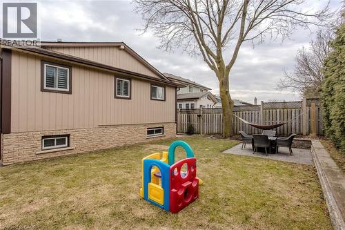 2360 Cavendish Drive, Burlington, ON - Outdoor