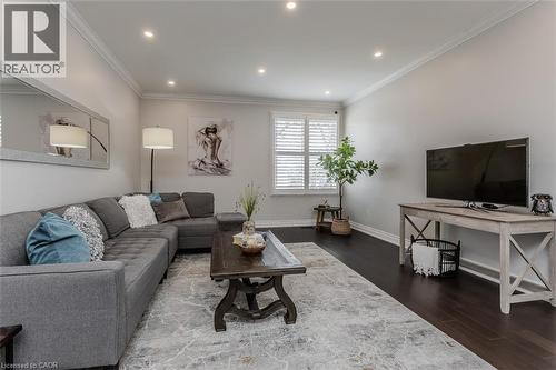 2360 Cavendish Drive, Burlington, ON - Indoor Photo Showing Living Room
