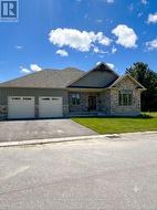27 - 16 HILTON LANE  Meaford, ON N4L 1L8