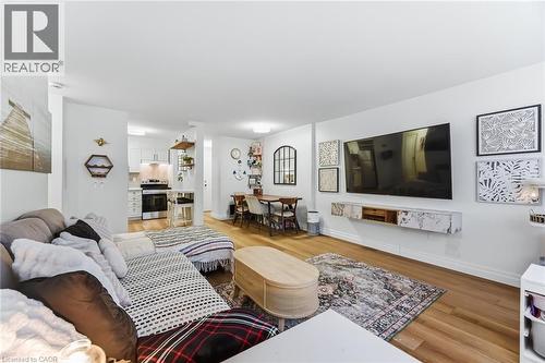 2263 MARINE Drive Unit# 1203  Oakville, ON L6L 5K1